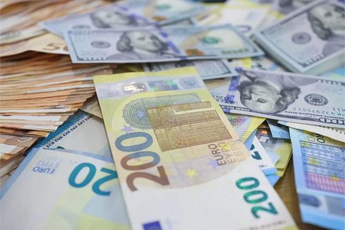 سهگانه ارزی در مسیر صعود؛ دلار، یورو و درهم گرانتر شدند